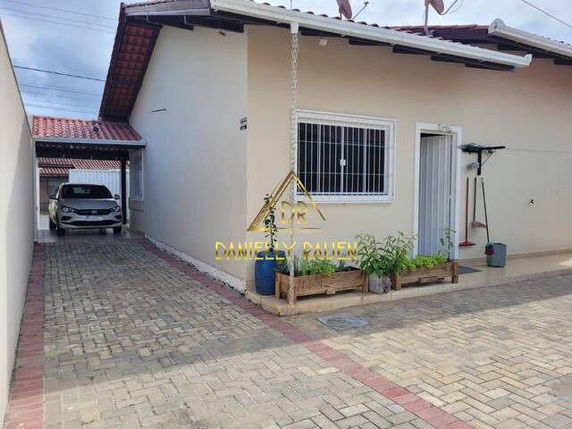 Casa para Venda em Barra Velha - 3