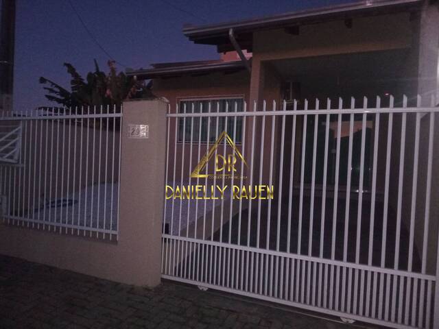 Casa para Venda em Balneário Piçarras - 3