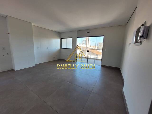 #107 - Apartamento para Venda em Barra Velha - SC - 2