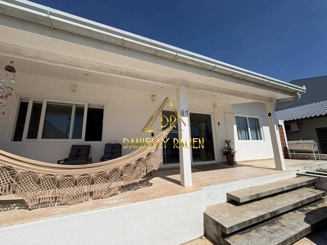 #239 - Casa para Venda em Barra Velha - SC - 2